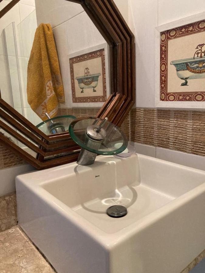 Em Copacabana Apartamento Mobiliado No Posto 6 Rio de Janeiro Exteriör bild